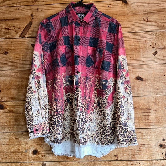One 24 Red Black Plaid button down shirt with cheetah design/raw hem - Picture 1 of 12